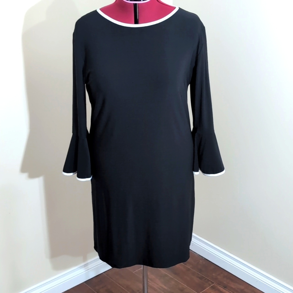 Creation| NWT Black Flared Sleeves Midi Dress With White Details